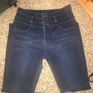 listing for @kitten1236